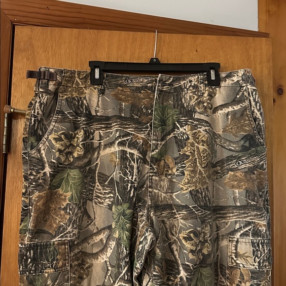 Pants - Picture 2 of 4